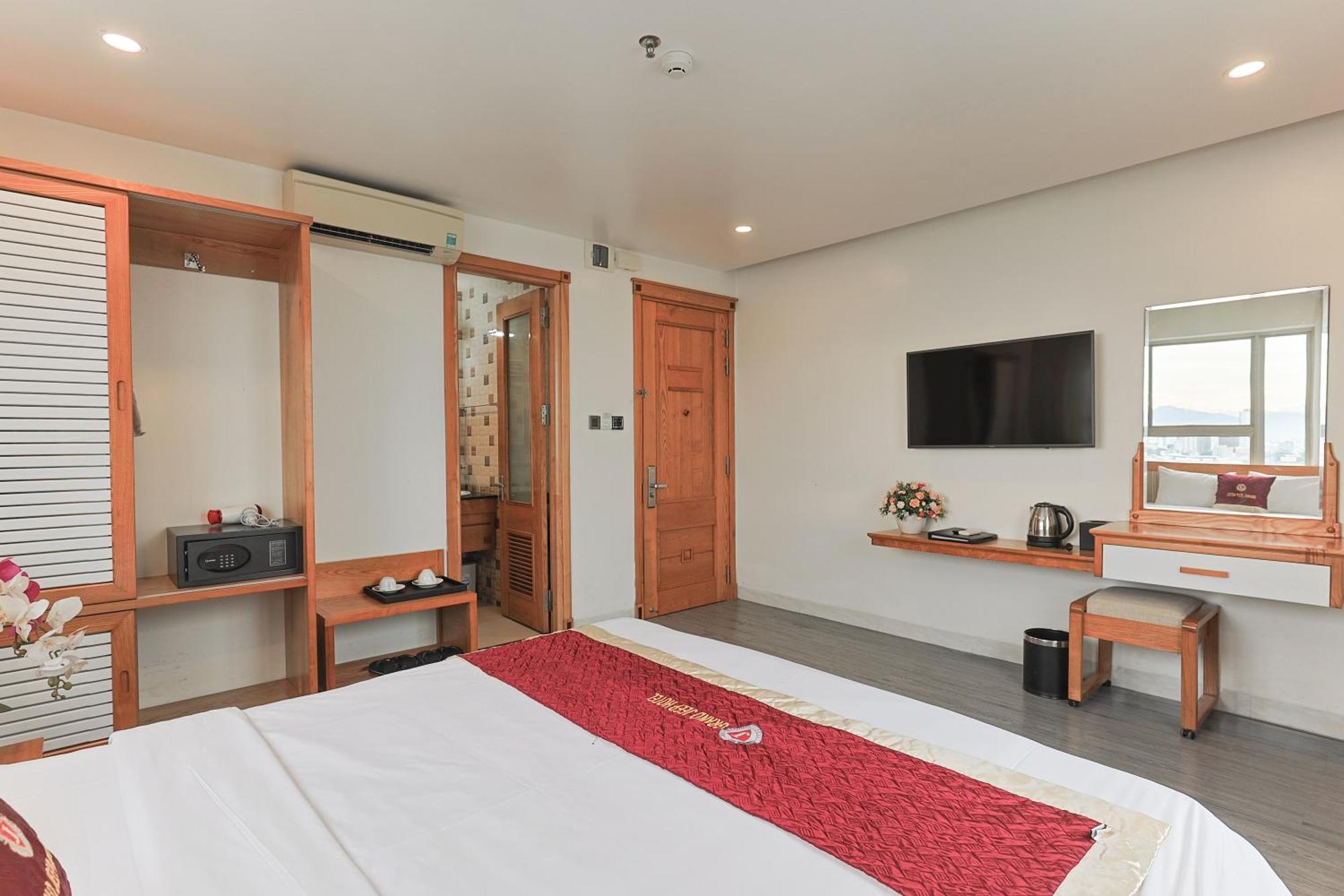Grand Jeep Hotel Da Nang Exterior foto